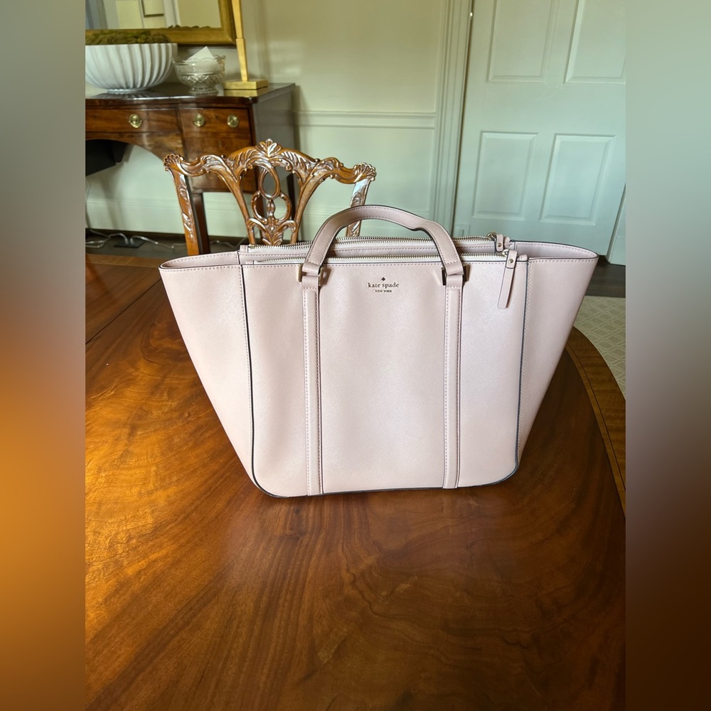 Nude-ish/Pale Pink Kate Spade Purse